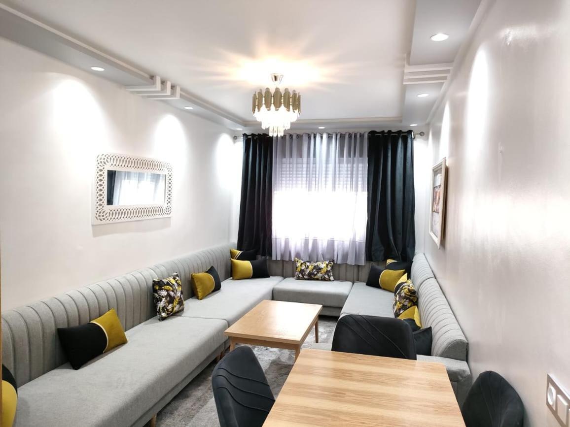 Nouvelle Appartement Climatise Pour Un Sejour De Top Tangier Exterior photo